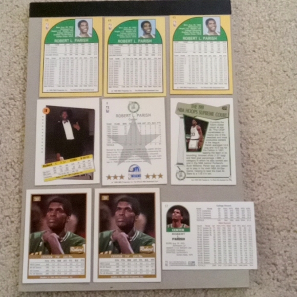 Lot of 26 Robert Parish Boston Celtics basketball cards - Picture 9 of 13